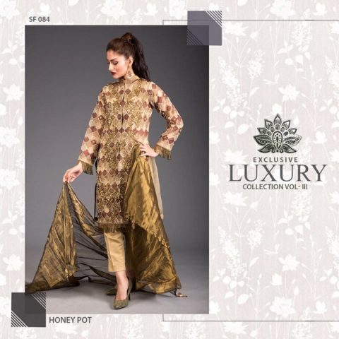 Maliha Kamal Reviews