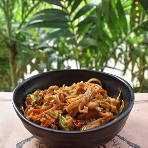 N'eco's Natural Store & Cafe Contact Number