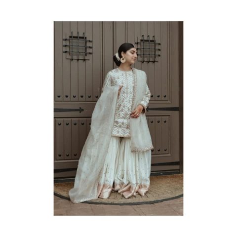 Zara Shahjahan Online