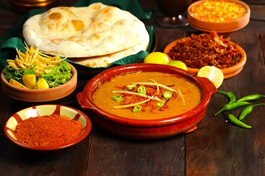 Karachi Foods Dishes - Revieyou